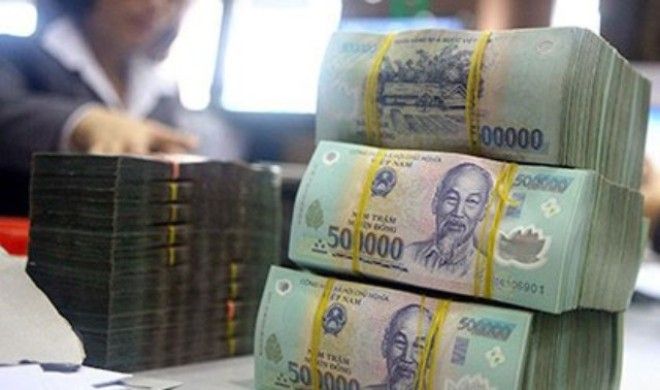 VND sẽ giảm giá 3% hay 5%?